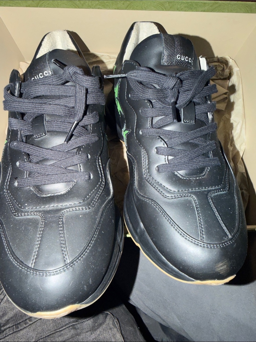 Gucci Black Leather Men’s Sneakers with Green Accent